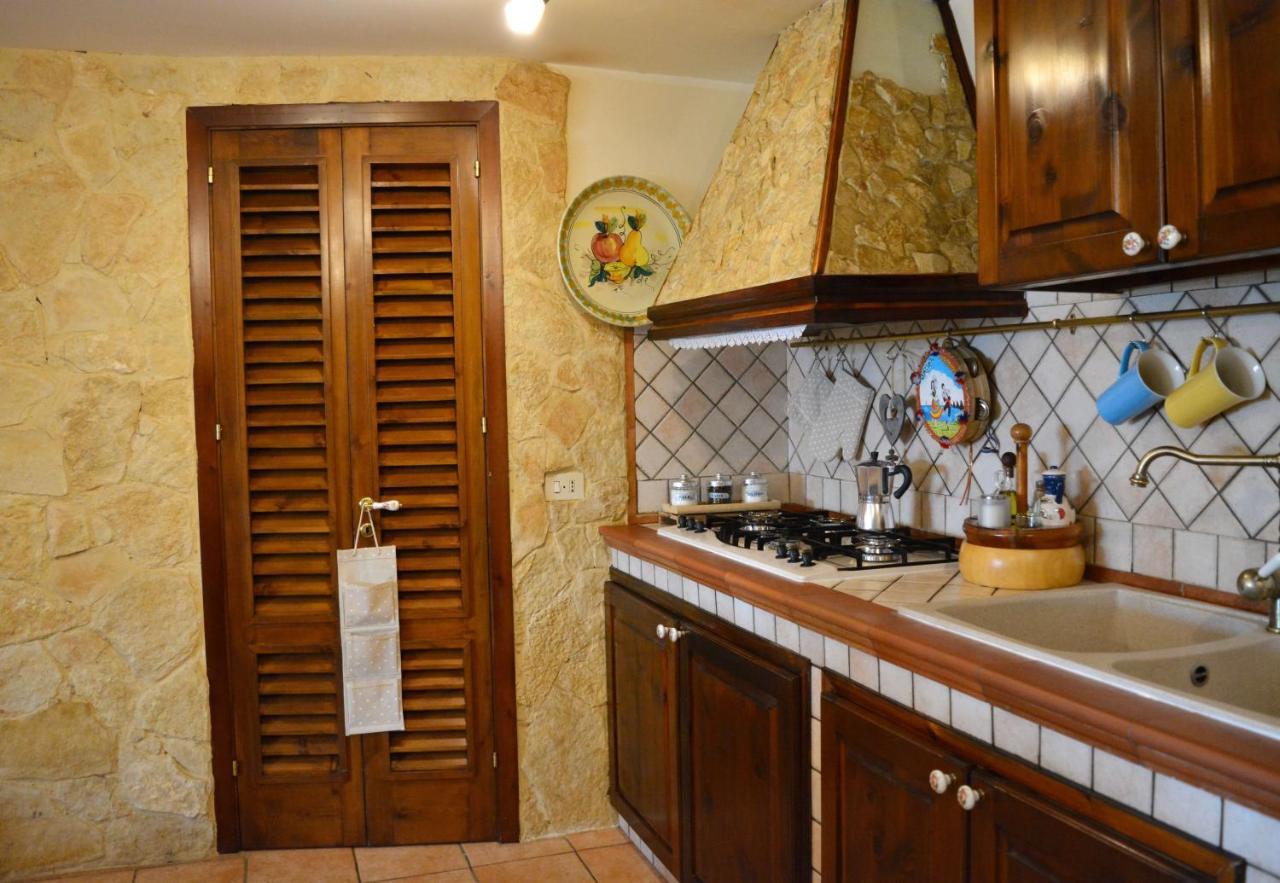 B&B La Vita E Bella Aci Trezza Exterior foto